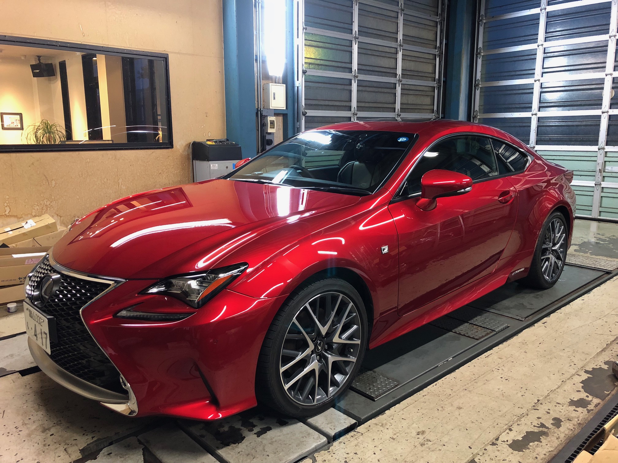 LEXUS　RC